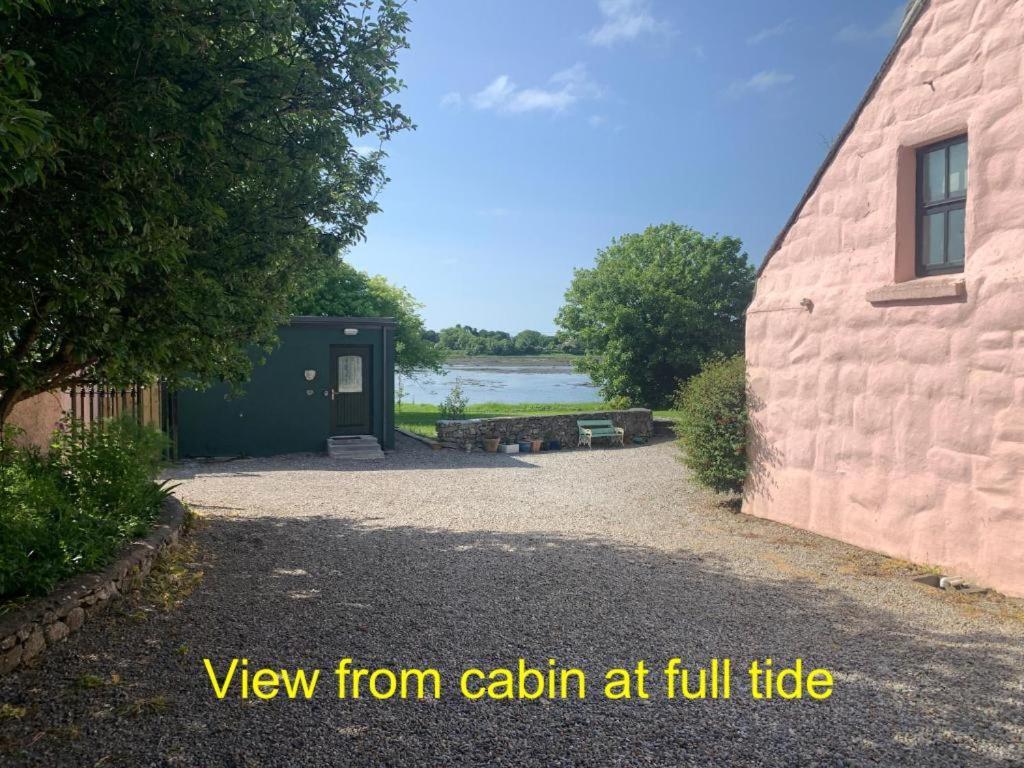 The Cosy Cabin By The Shore Galway Exterior photo